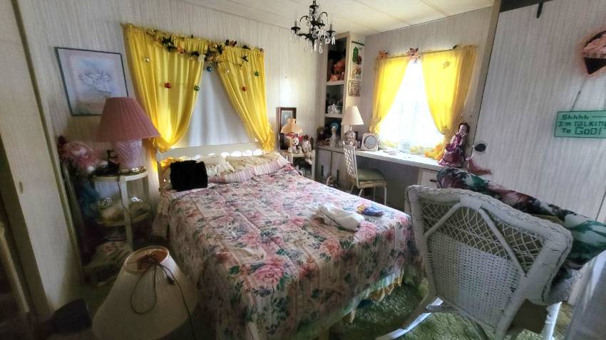 47 Rainbow Lane East a Dundee, FL Mobile or Manufactured Home for Sale